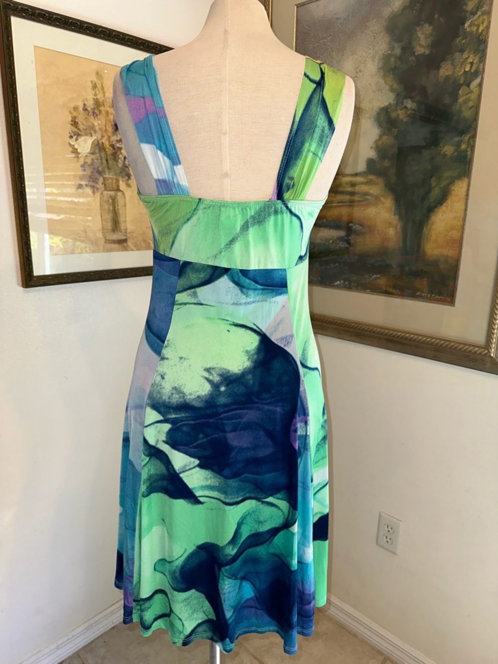 Pretty Woman Multicolor Watercolor Midi Dress Size Medium - Picture 10 of 12